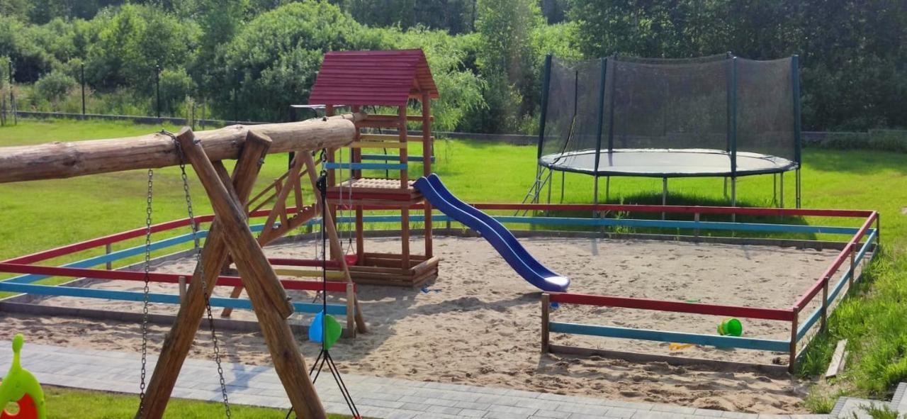 Zielona Dolina - Kompleks Dla Rodzin Z Dziecmi Mikołajki Eksteriør bilde